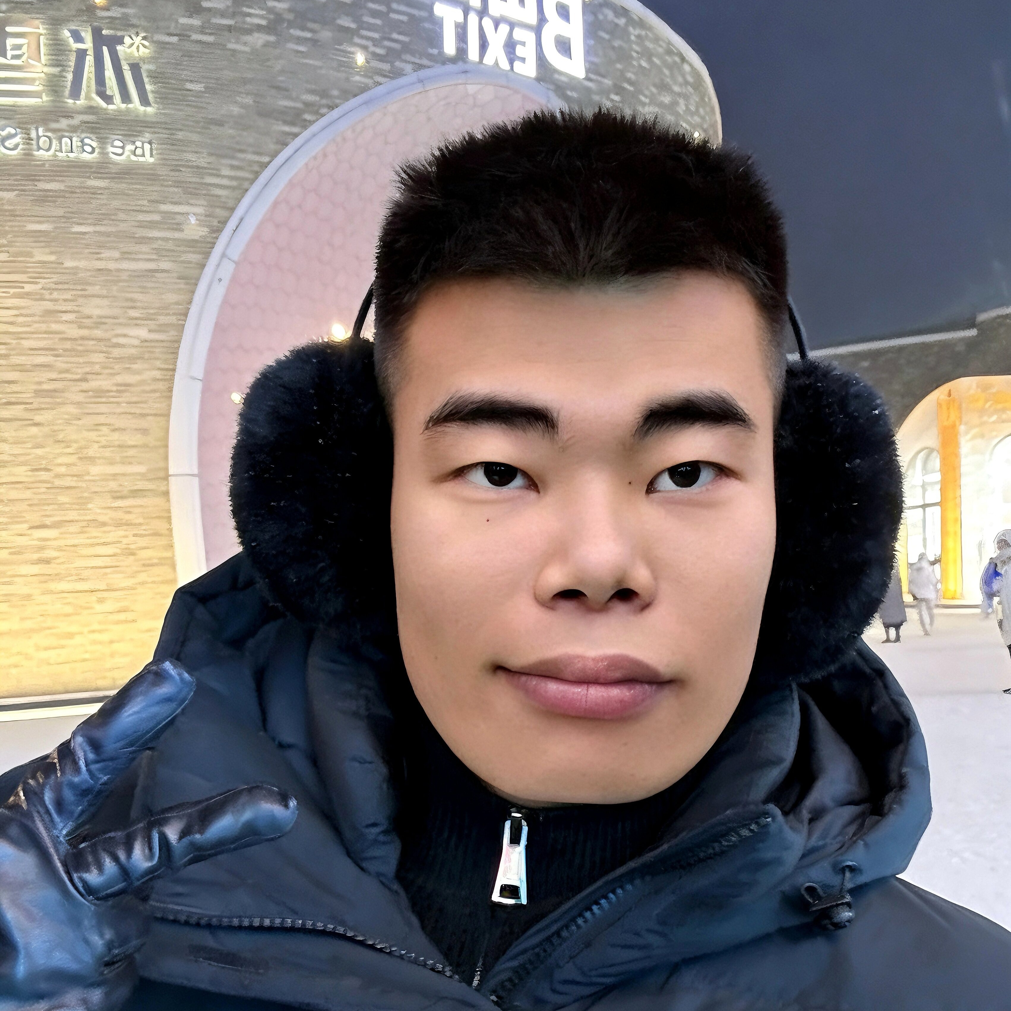 榜样力量|胡尊豪：怀德笃行砺初心，戎装不负母校情